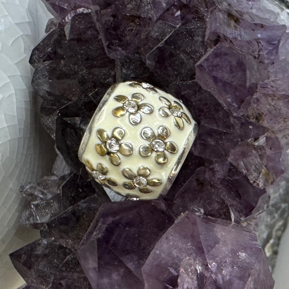 Brighton white daisy bead charm